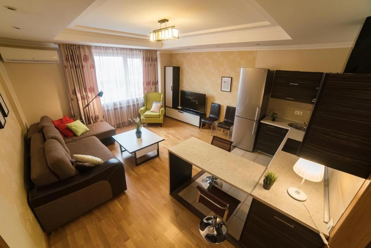Ferienwohnung Manica Mega Towers Almaty Exterior foto